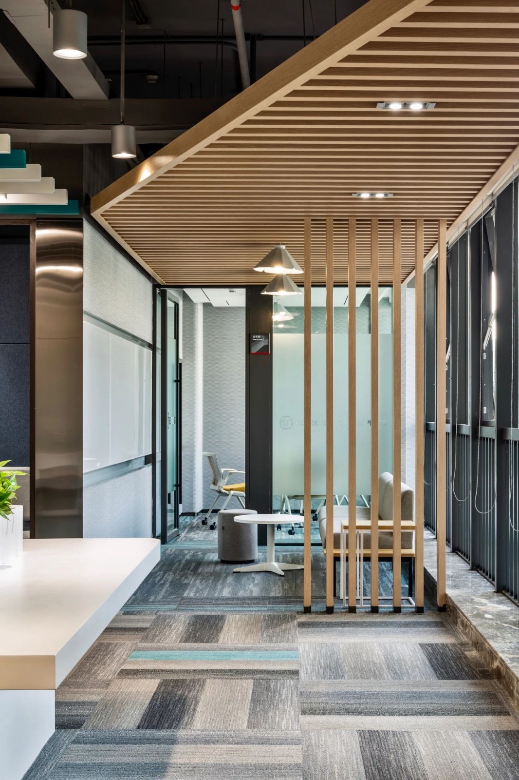 1589876264780983.jpg 1589876264780983.jpg